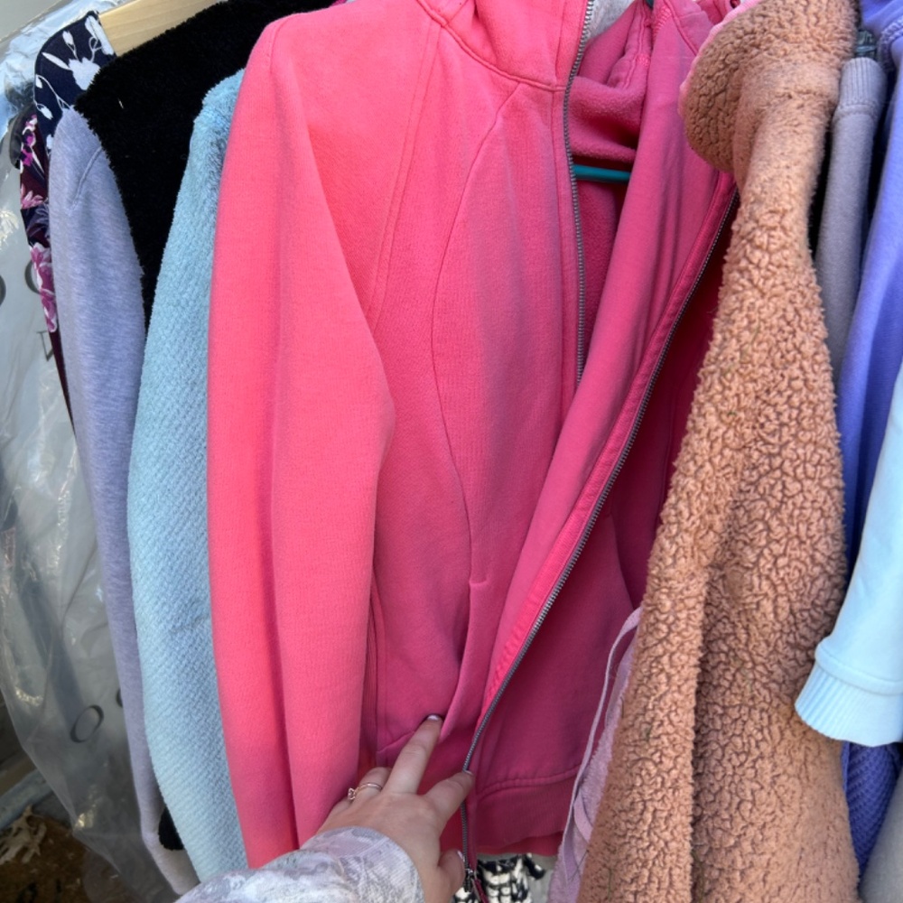 Lululemon Flash Light Tone Original Full zip Scuba Coral Fleece - Picture 6 of 6